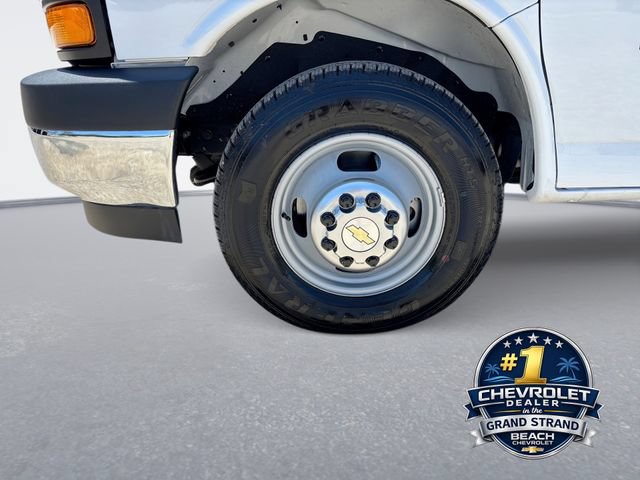 New 2026 Chevrolet Express 3500 w/ Power Convenience Package RWD image 11