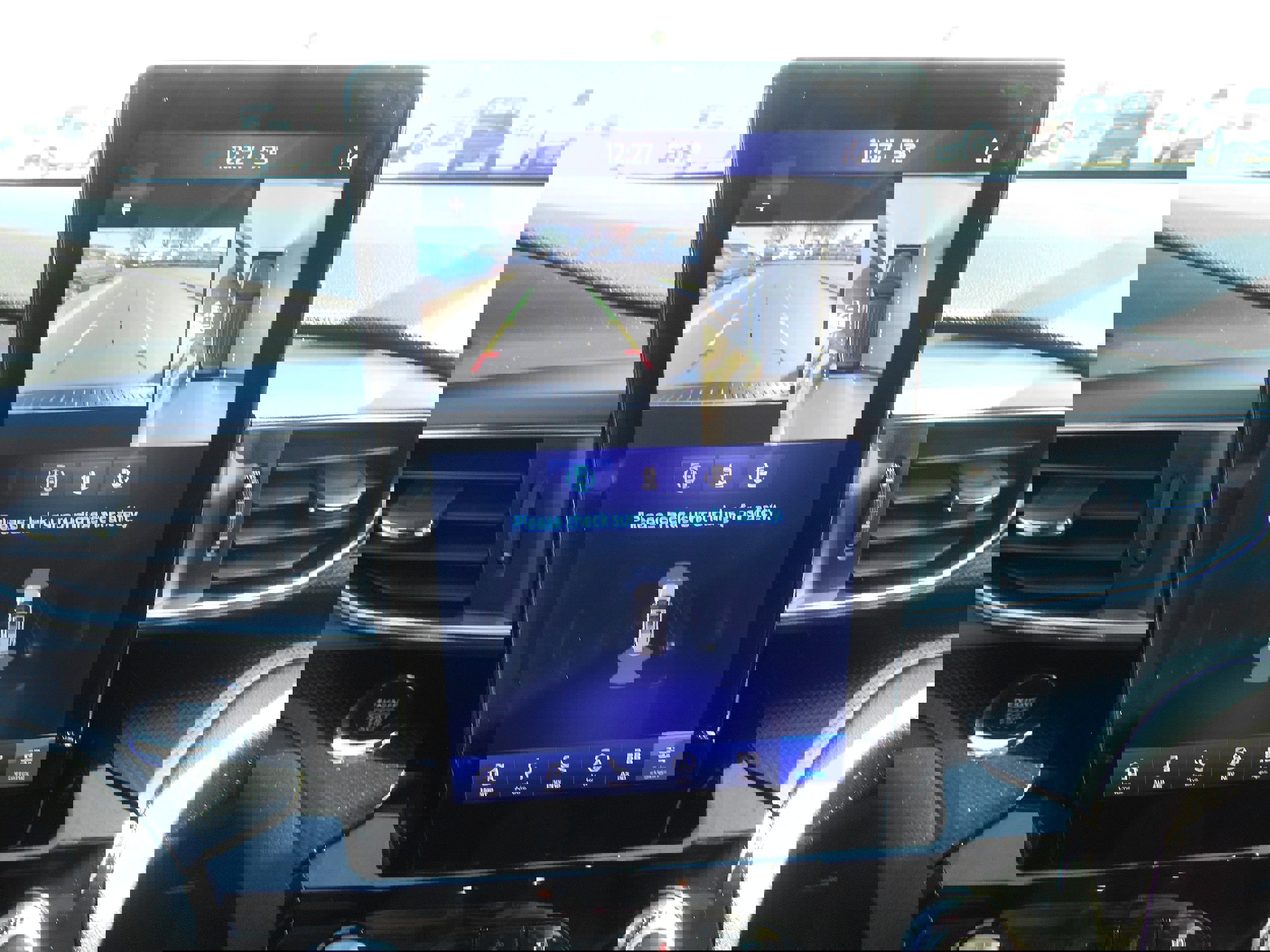 Used 2022 Ford Explorer ST w/ Equipment Group 401A image 13