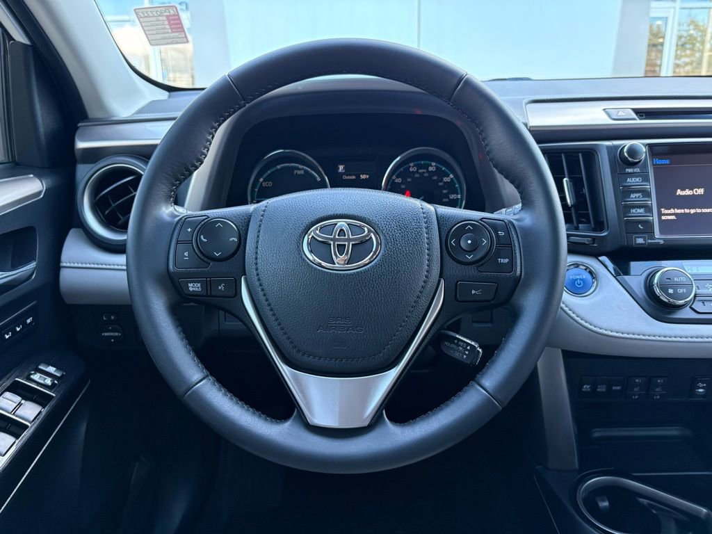 Used 2018 Toyota RAV4 Limited w/ Advanced Technology Package image 16
