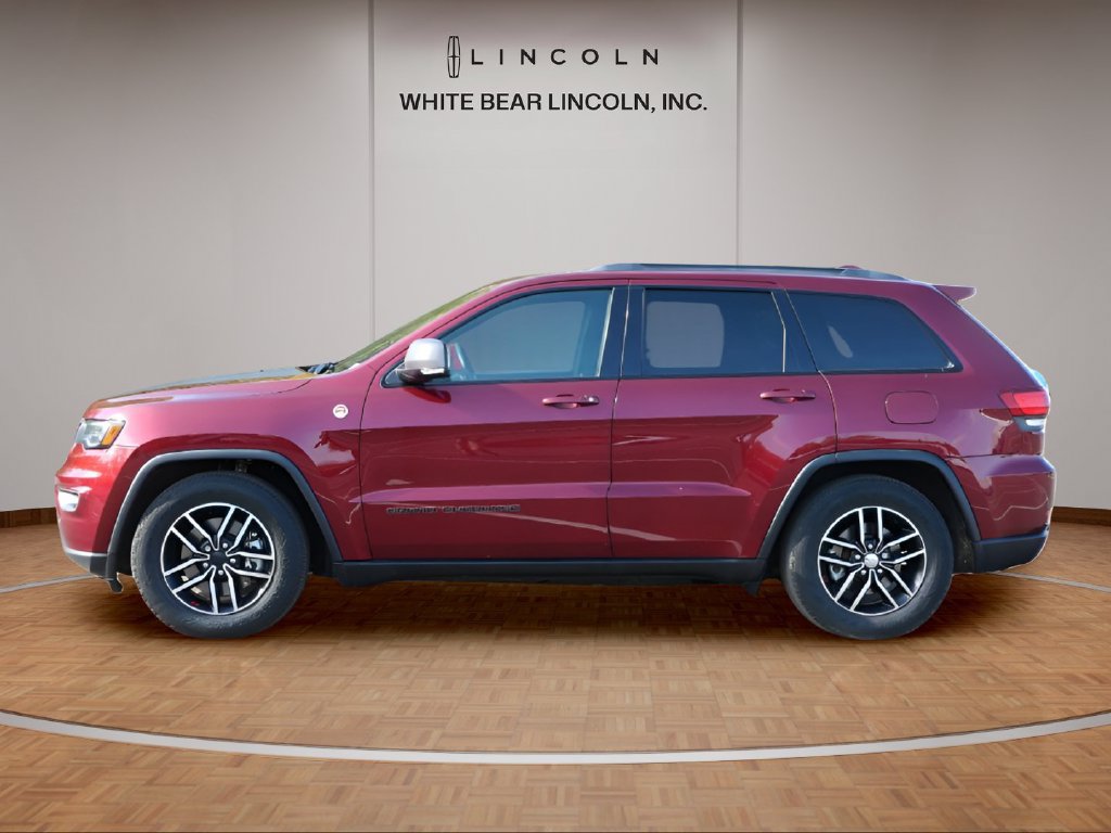 Used 2021 Jeep Grand Cherokee Trailhawk w/ Trailhawk Luxury Group AWD/4WD image 8
