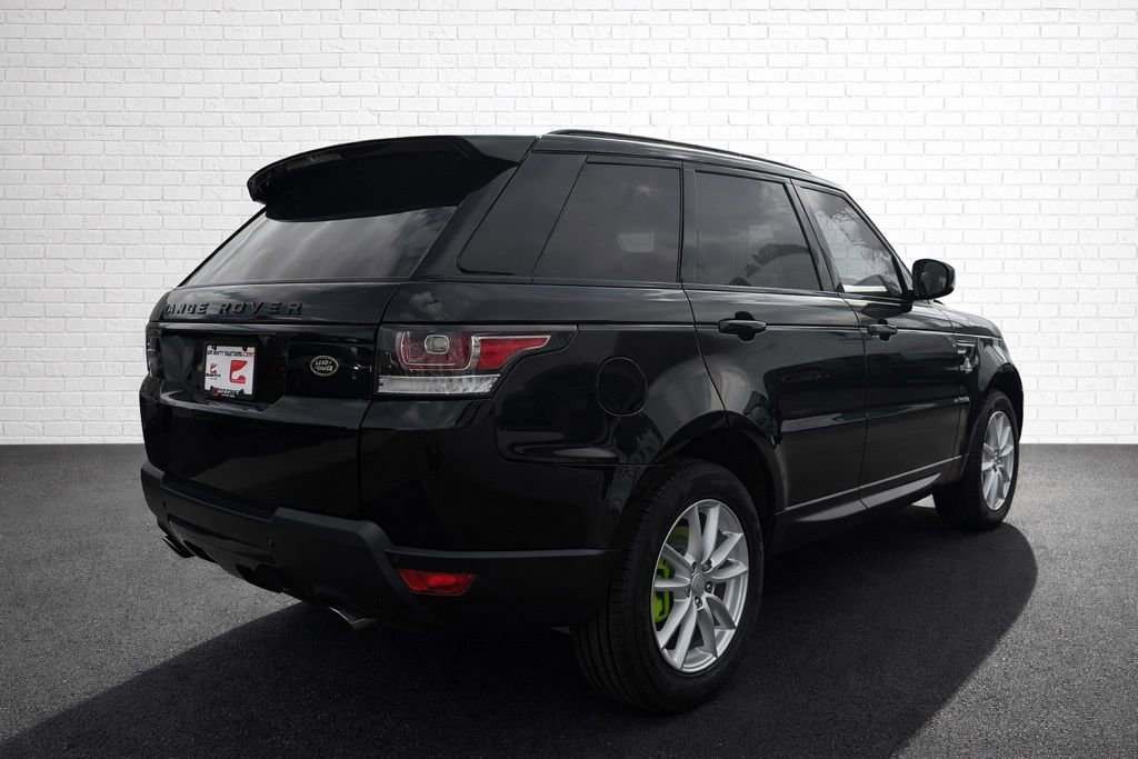 Used 2016 Land Rover Range Rover Sport SE image 4