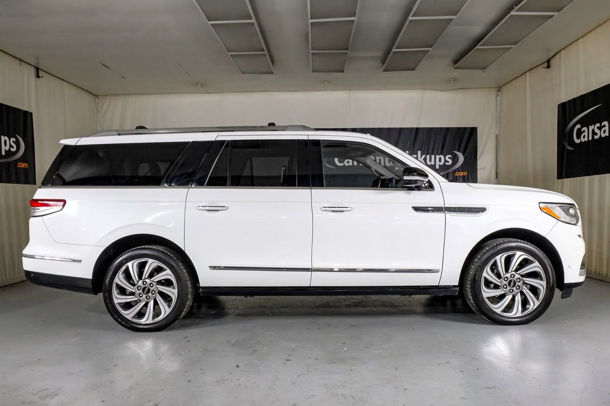 Used 2023 Lincoln Navigator L Reserve AWD/4WD image 5