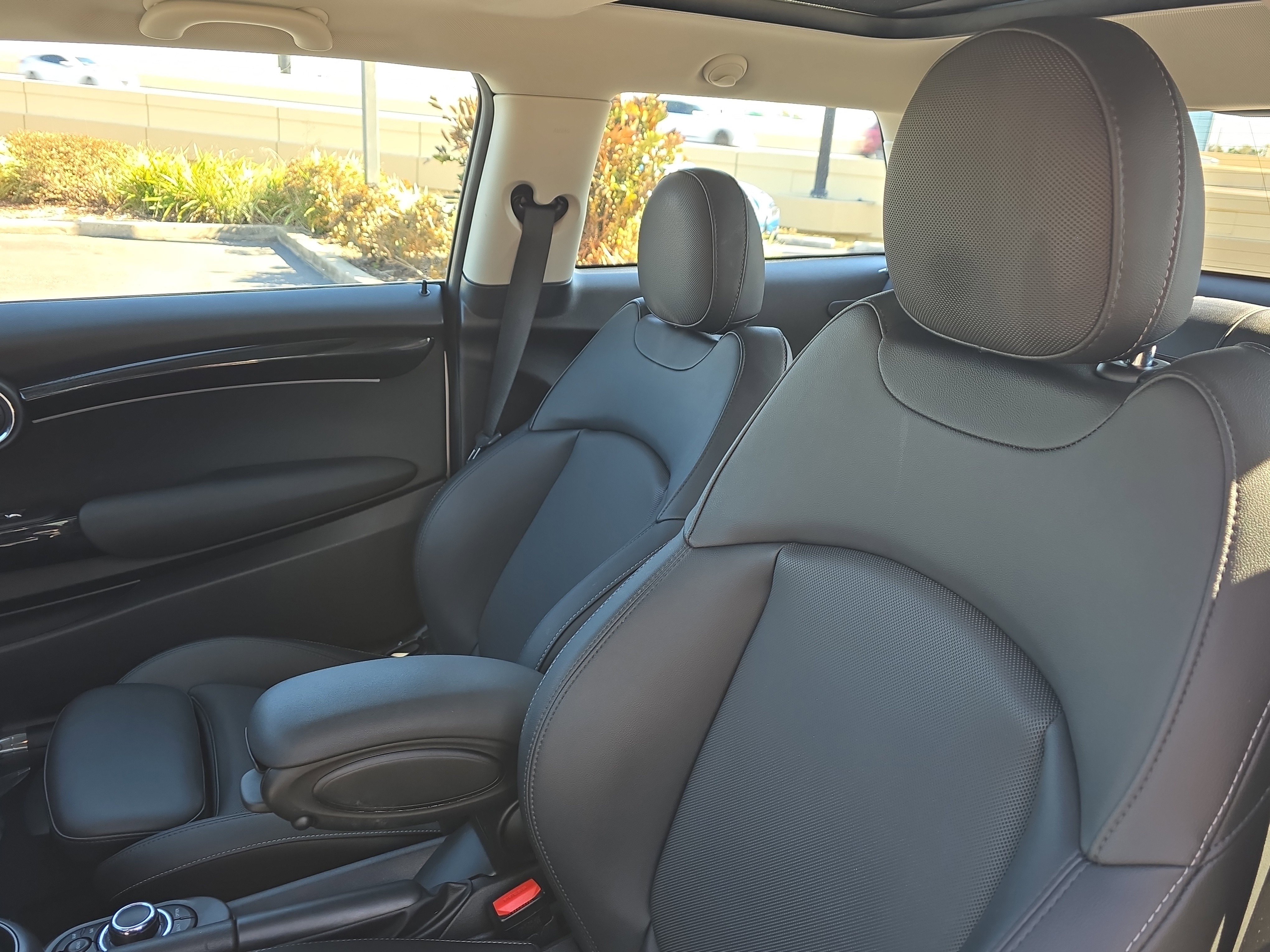 Used 2023 MINI Cooper S image 12