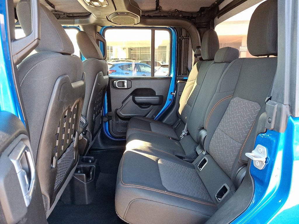 Used 2022 Jeep Gladiator Mojave w/ LED Lighting Group image 11