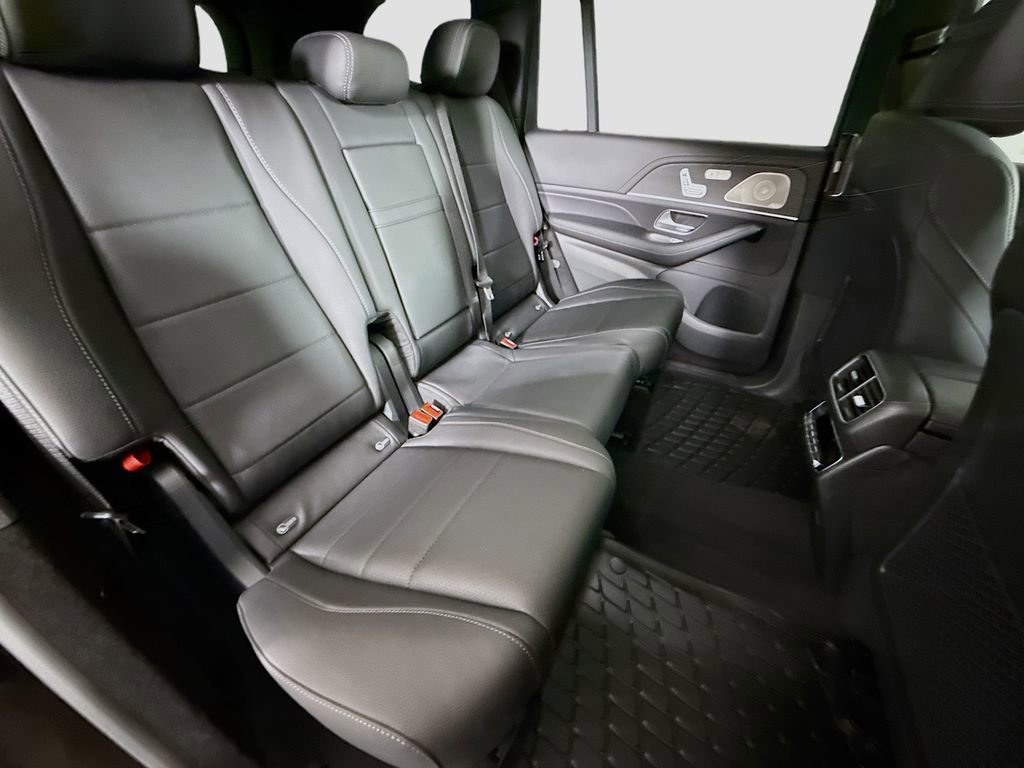 New 2026 Mercedes-Benz GLS 450 4MATIC image 30