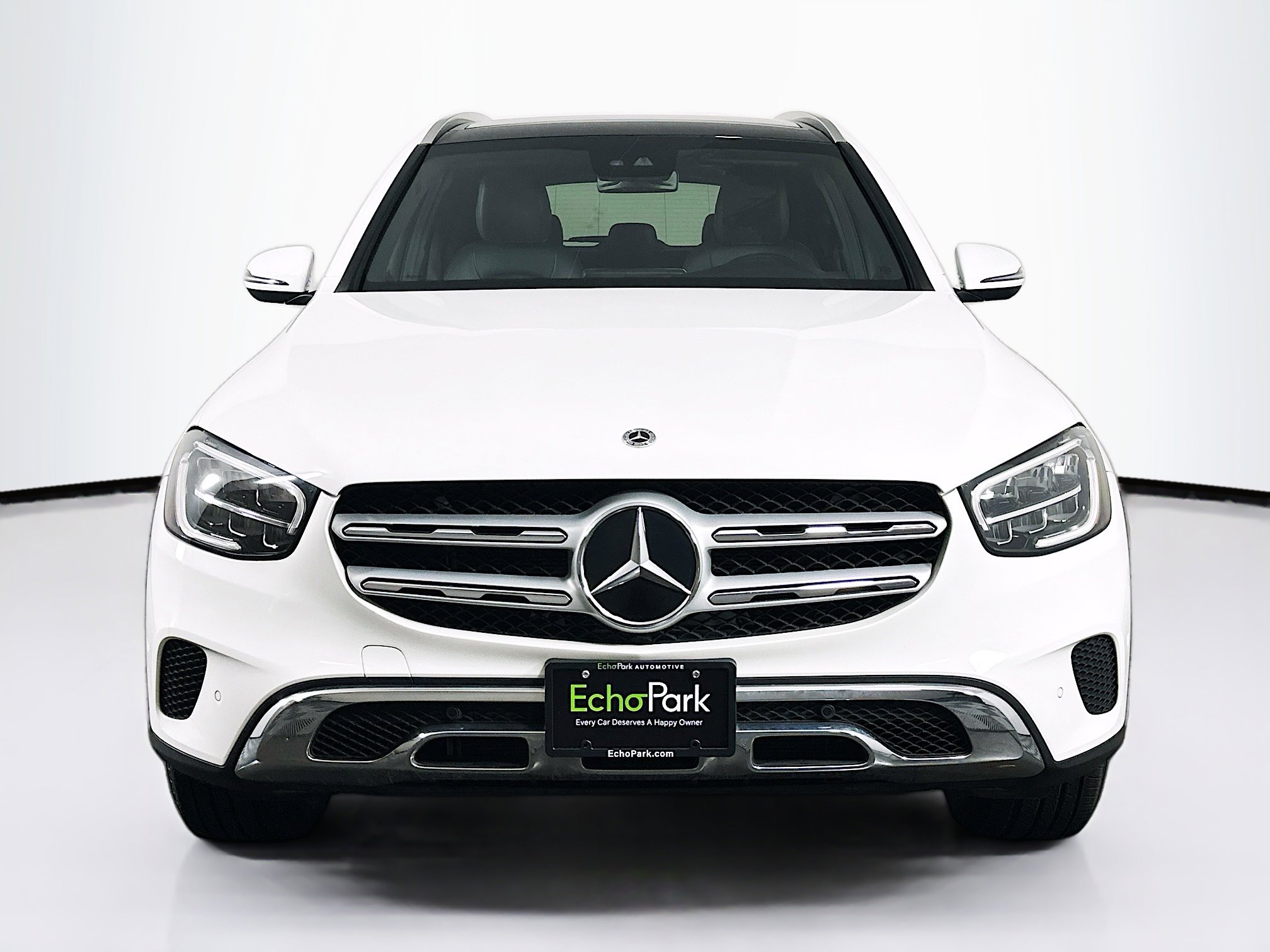 Used 2022 Mercedes-Benz GLC 300 4MATIC w/ Premium Package Lite image 2