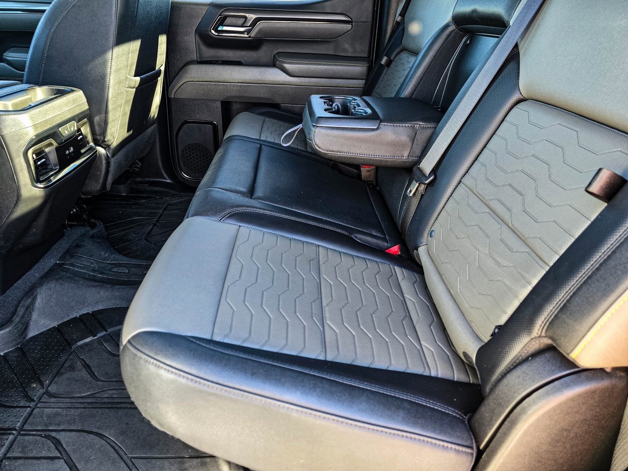 Used 2023 Chevrolet Silverado 1500 ZR2 w/ Technology Package image 31