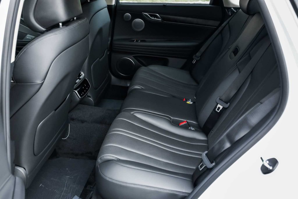 New 2026 Genesis G80 2.5T Advanced image 10