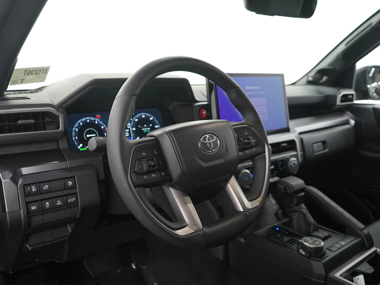 Used 2026 Toyota 4Runner TRD Off-Road Premium AWD/4WD image 25