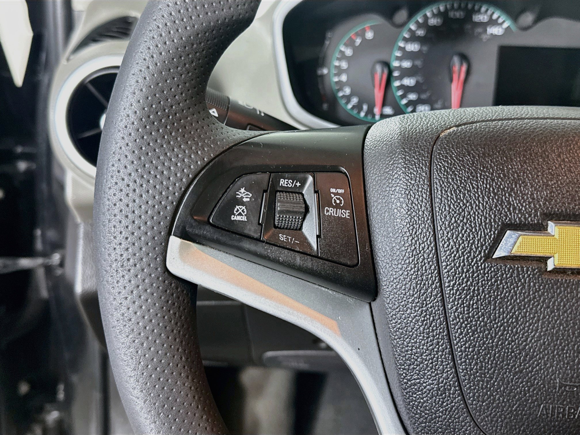 Used 2020 Chevrolet Sonic LT FWD image 14