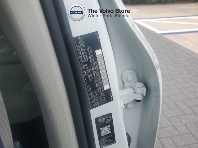 New 2026 Volvo XC60 B5 Ultra w/ Protection Package Premier AWD/4WD image 26