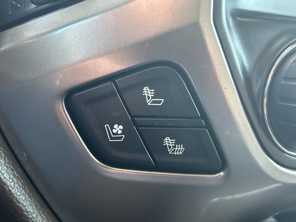 Used 2017 Chevrolet Silverado 1500 LTZ Z71 w/ LTZ Plus Package image 17