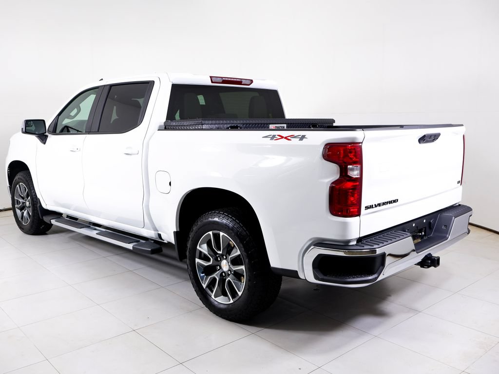 Used 2025 Chevrolet Silverado 1500 LT w/ Protection Package AWD/4WD image 3