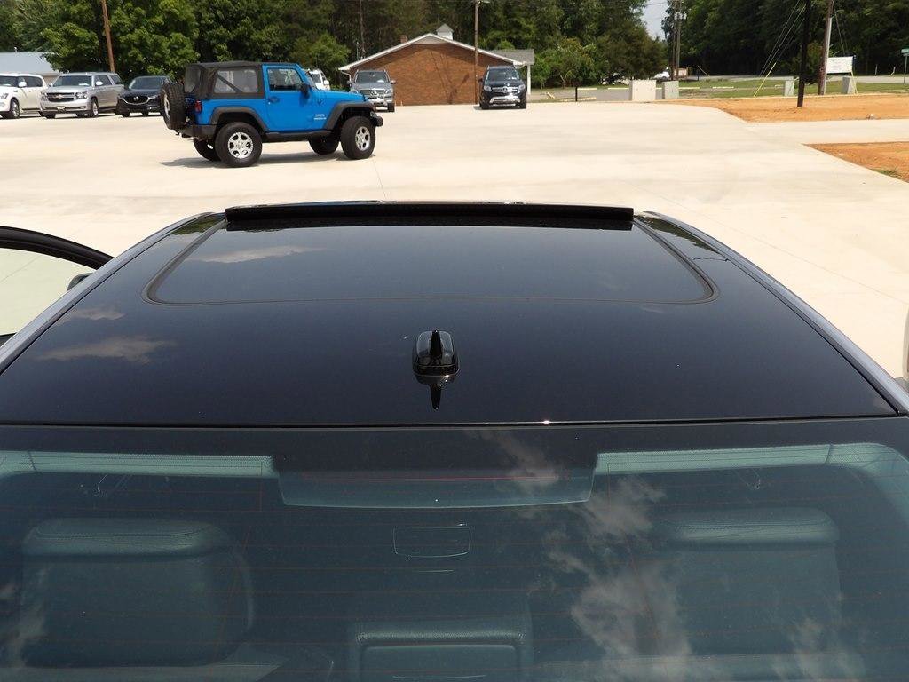 Used 2015 Audi A8 L 3.0T AWD/4WD image 9