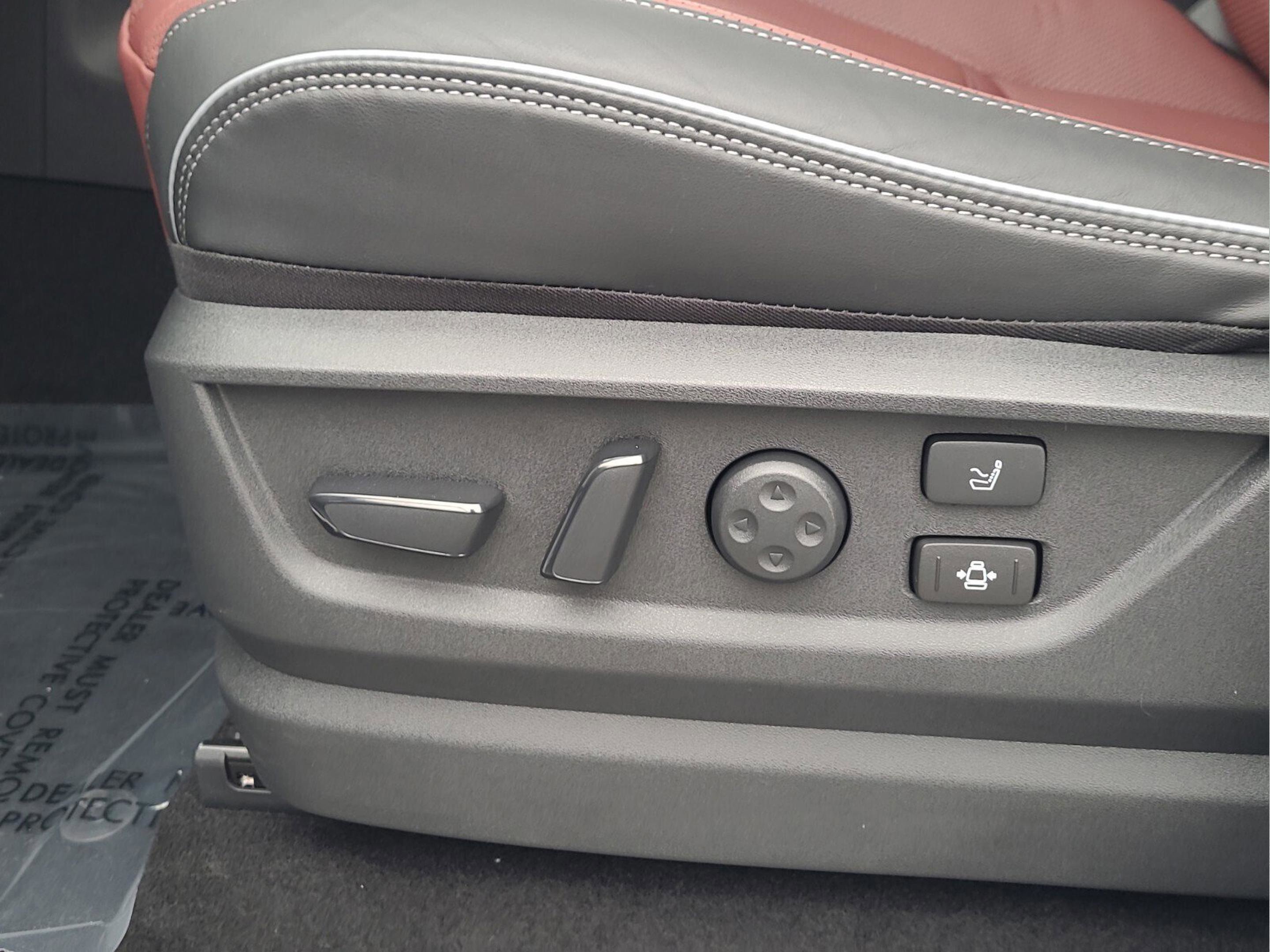 New 2026 INFINITI QX80 Autograph w/ Premium Cargo Package image 22