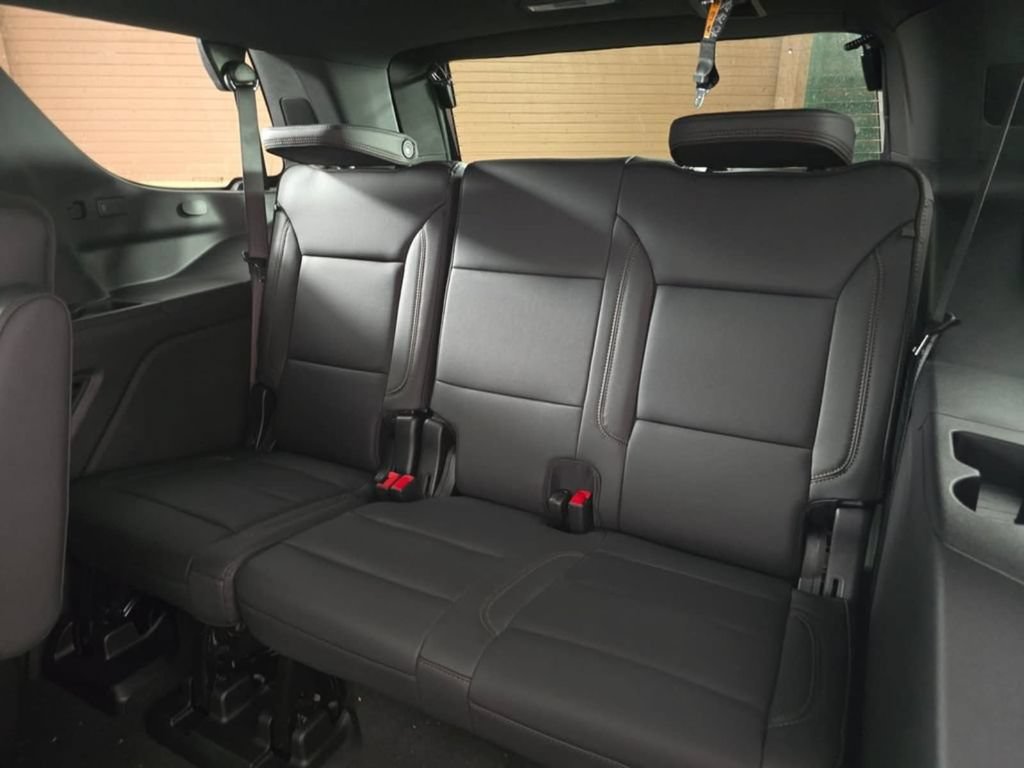 New 2026 Chevrolet Tahoe High Country AWD/4WD image 20