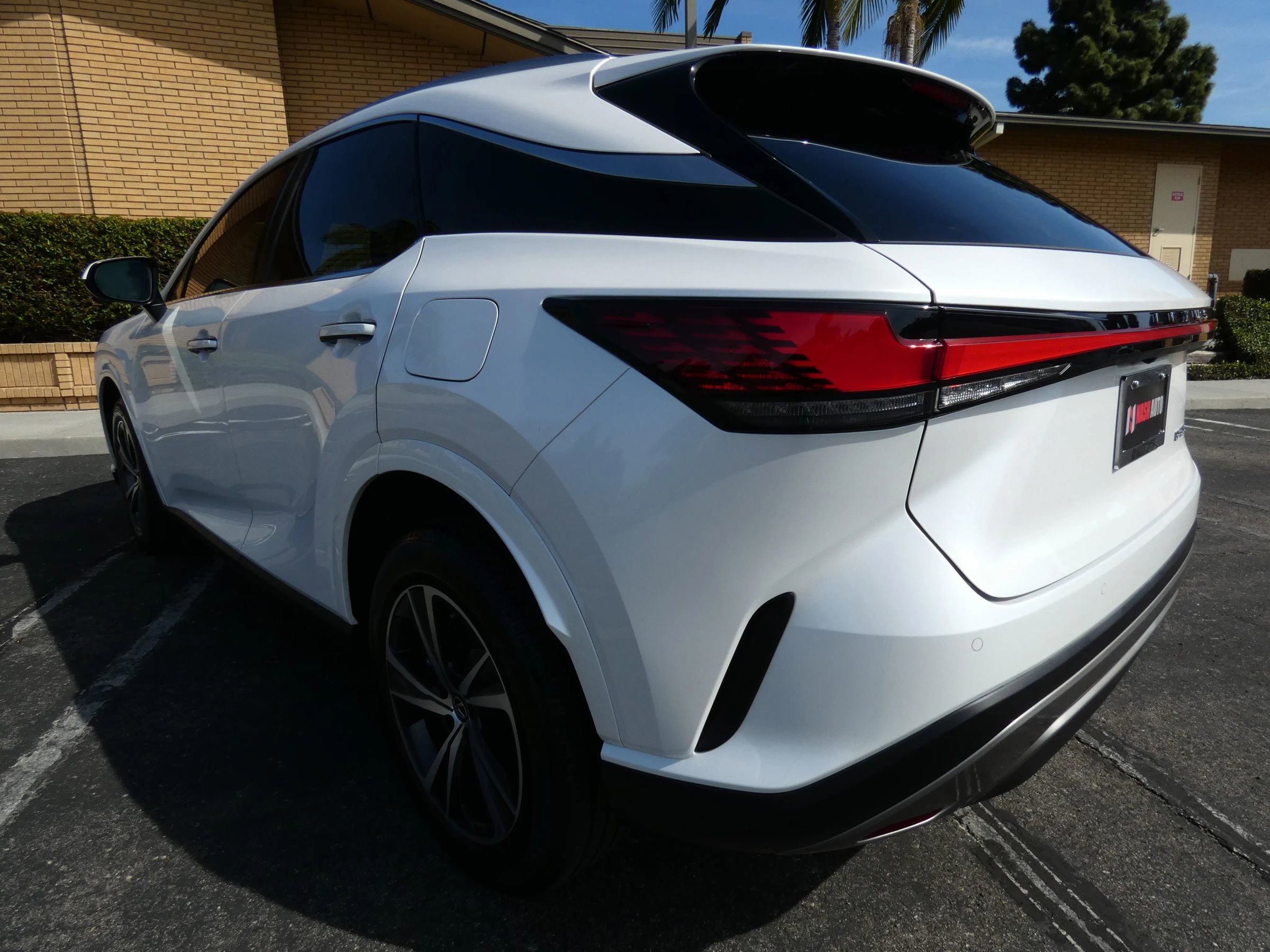 Used 2023 Lexus RX 350 Premium w/ Accessory Package (Z1) image 12