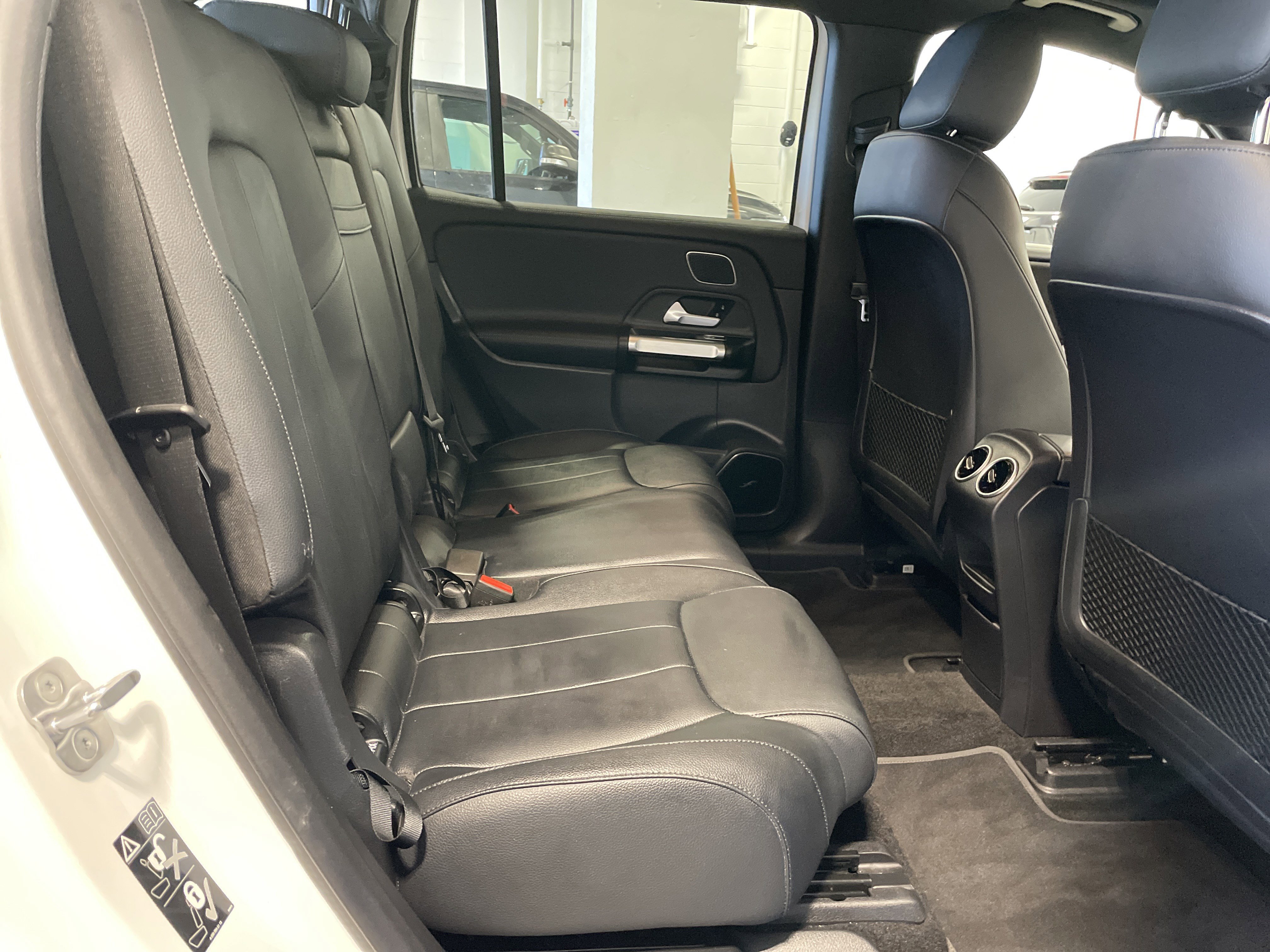 Used 2023 Mercedes-Benz EQB 350 4MATIC SUV w/ Pinnacle Package image 18