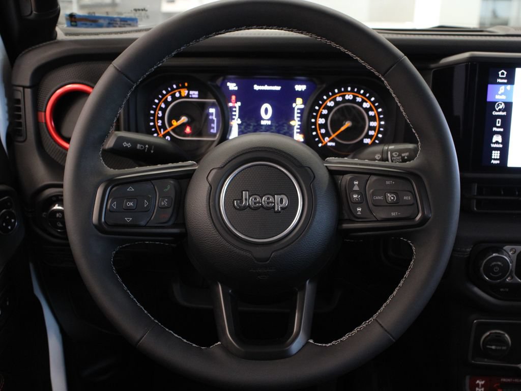 Used 2025 Jeep Gladiator Rubicon w/ Convenience Group AWD/4WD image 20