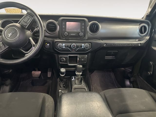 Used 2021 Jeep Wrangler Unlimited Sport AWD/4WD image 10