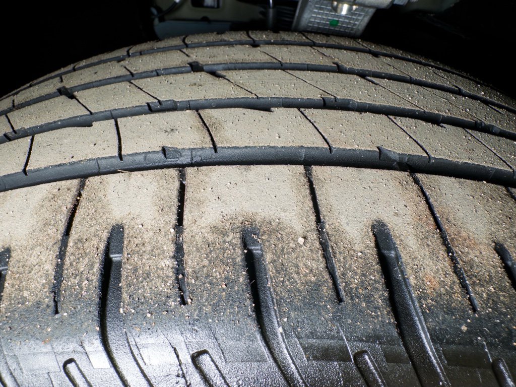 Used 2024 Tesla Model Y Long Range image 34