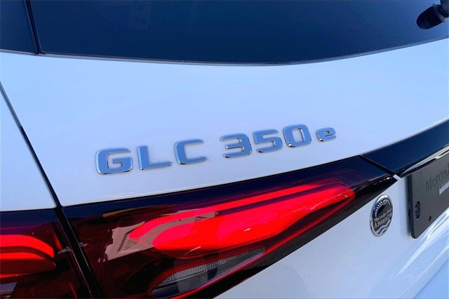 Used 2025 Mercedes-Benz GLC 350e 4MATIC image 8
