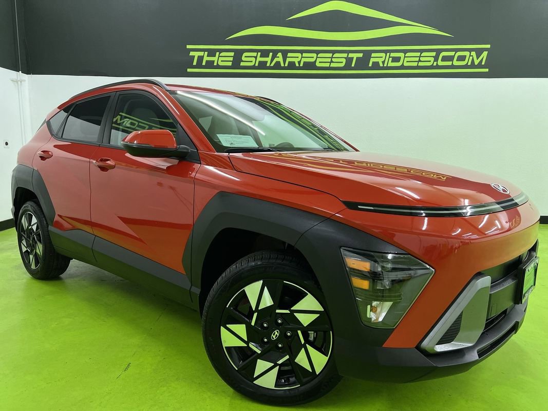 Used 2025 Hyundai Kona SEL AWD/4WD image 1
