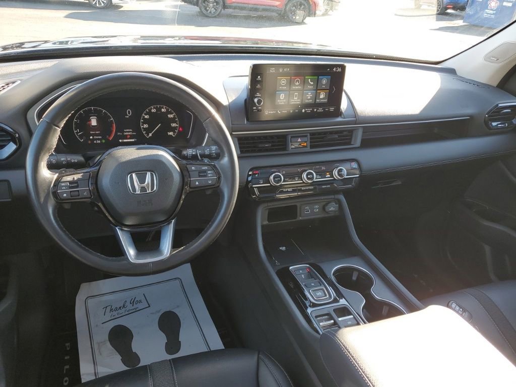 Certified 2023 Honda Pilot Touring image 30