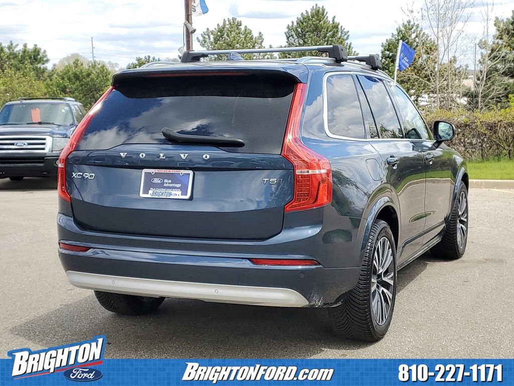 Used 2022 Volvo XC90 T5 Momentum w/ Climate Package AWD/4WD image 4
