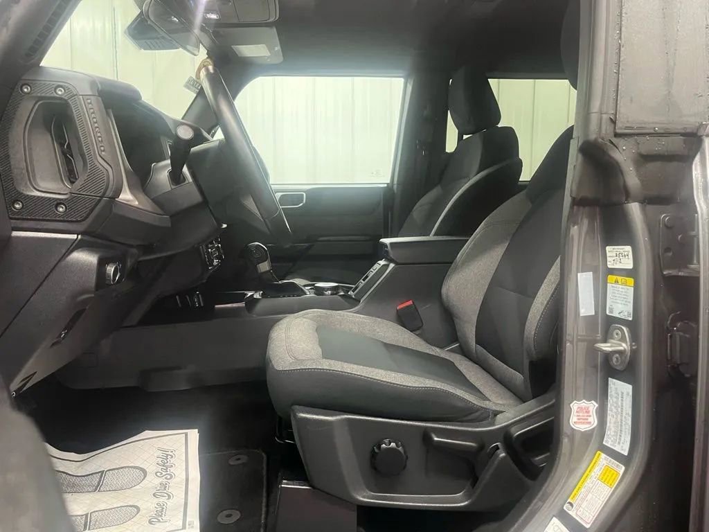 Used 2025 Ford Bronco Big Bend image 11