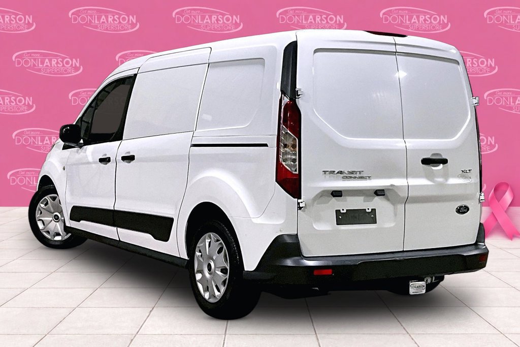 Certified 2017 Ford Transit Connect XLT FWD image 5