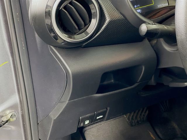 Used 2024 Nissan Kicks SV image 9