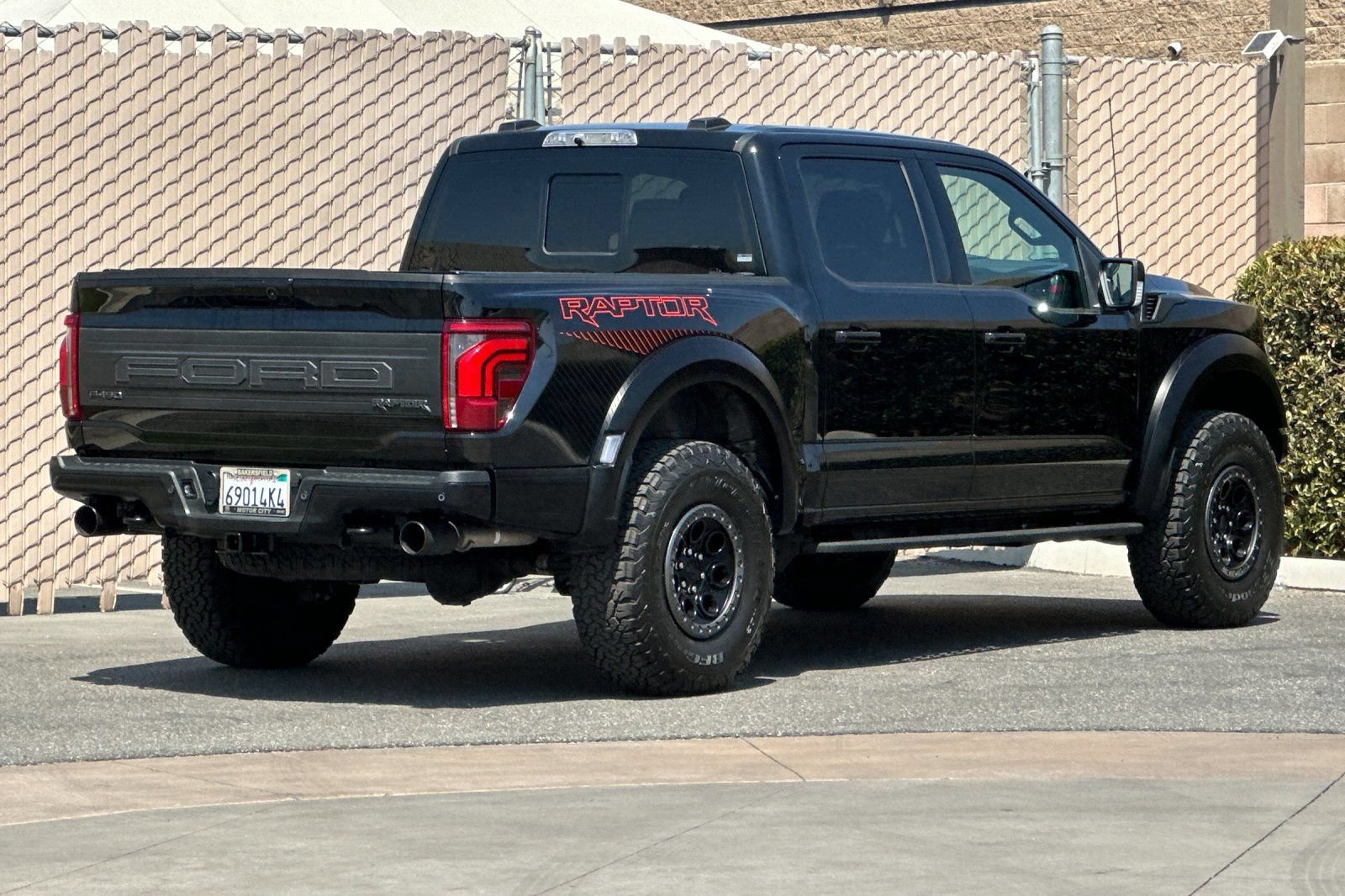 Used 2025 Ford F150 Raptor AWD/4WD image 4