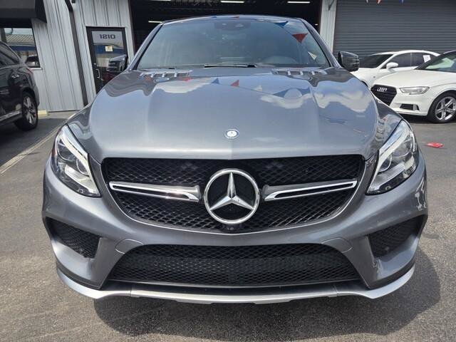 Used 2016 Mercedes-Benz GLE 450 4MATIC Coupe w/ Premium Package image 2