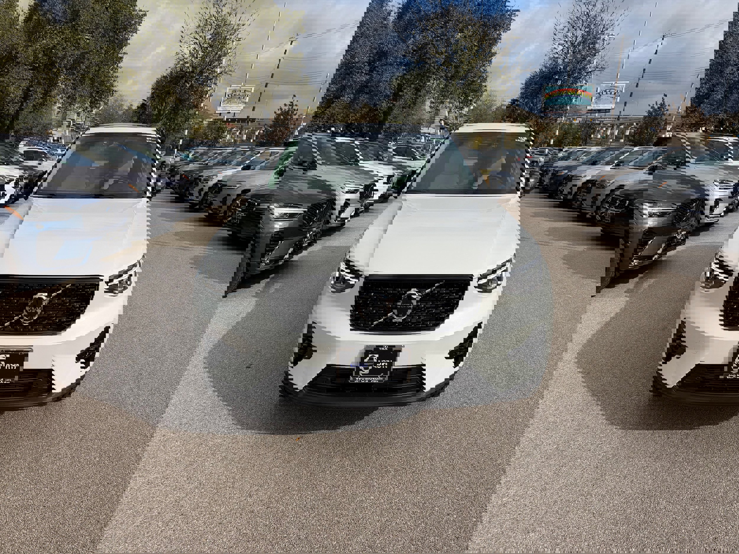 New 2026 Volvo XC40 B4 Plus w/ Protection Package Premier image 6