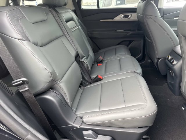 New 2026 Ford Explorer Active w/ Active Comfort Package RWD image 12