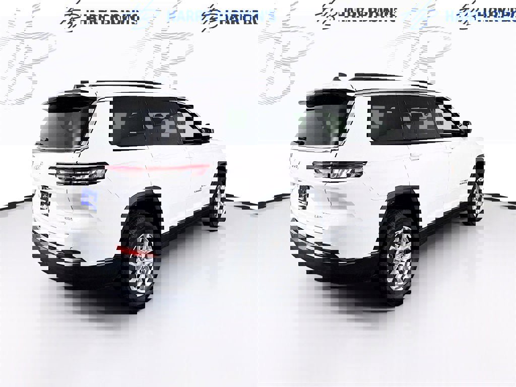 Used 2024 Jeep Grand Cherokee L Laredo w/ Luxury Tech Group I image 31