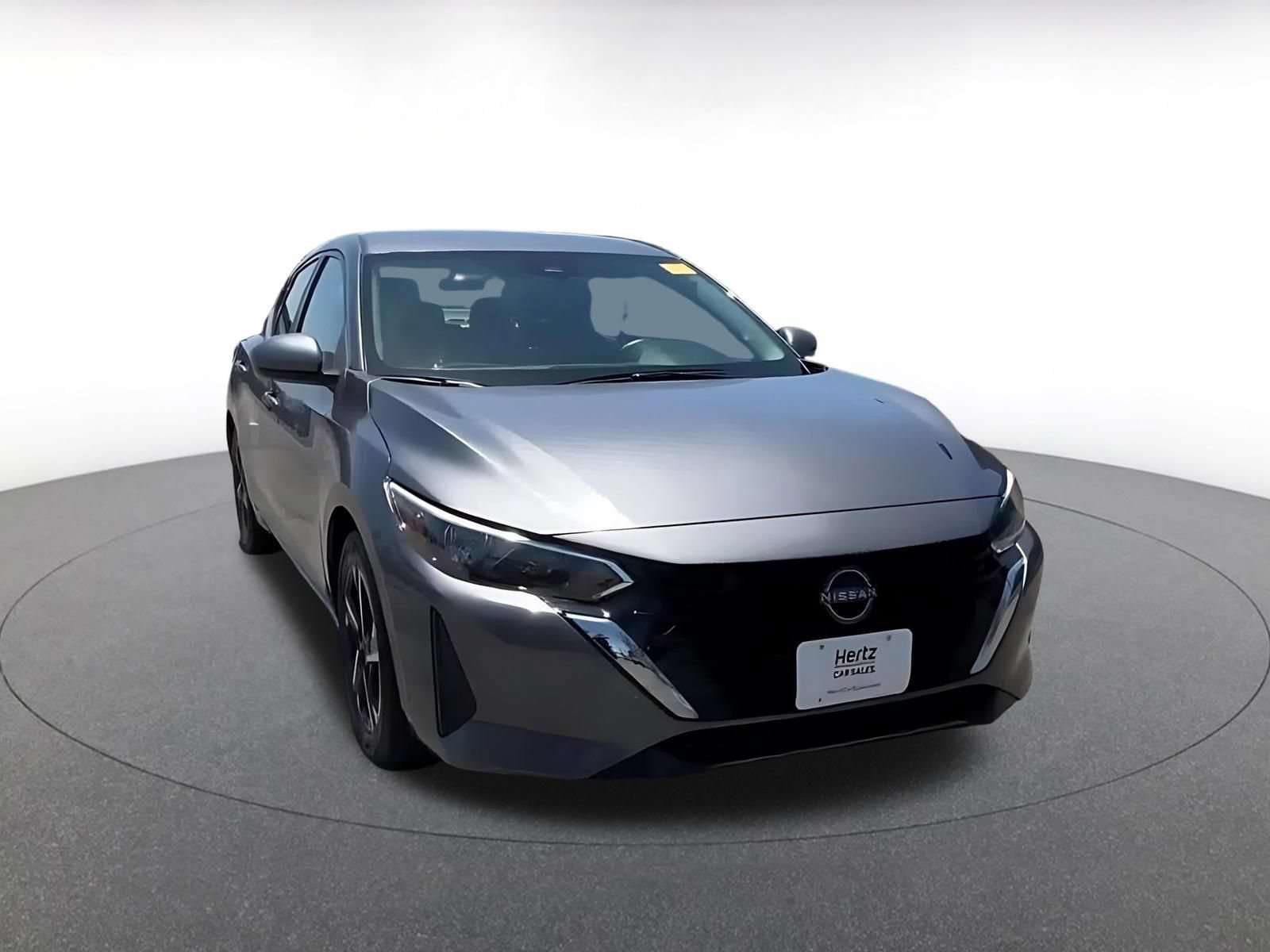 Used 2025 Nissan Sentra SV FWD image 3