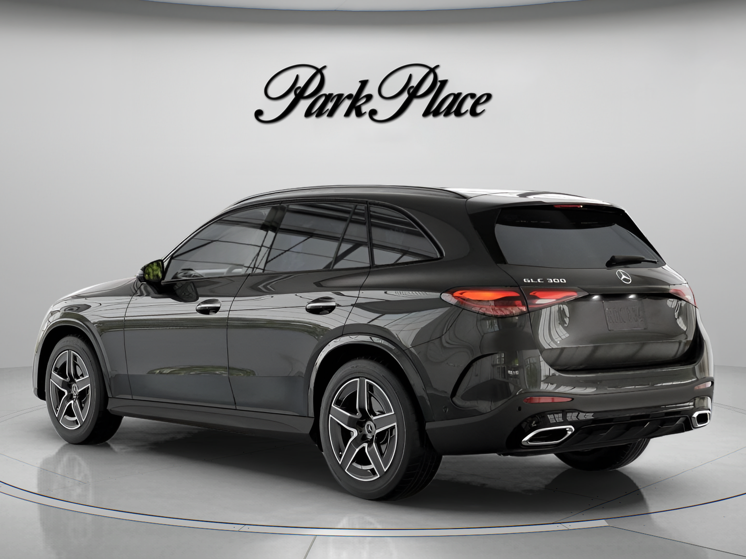 Used 2026 Mercedes-Benz GLC 300 image 12