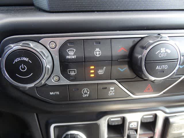 Used 2022 Jeep Wrangler Unlimited Sport AWD/4WD image 29