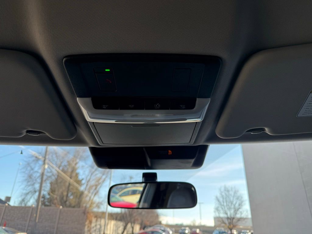 Used 2023 Mitsubishi Outlander SE image 18