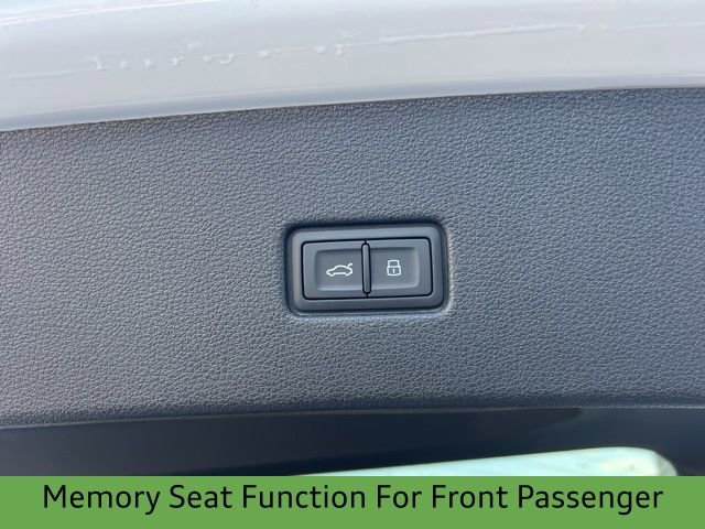 New 2026 Audi SQ8 Prestige image 36