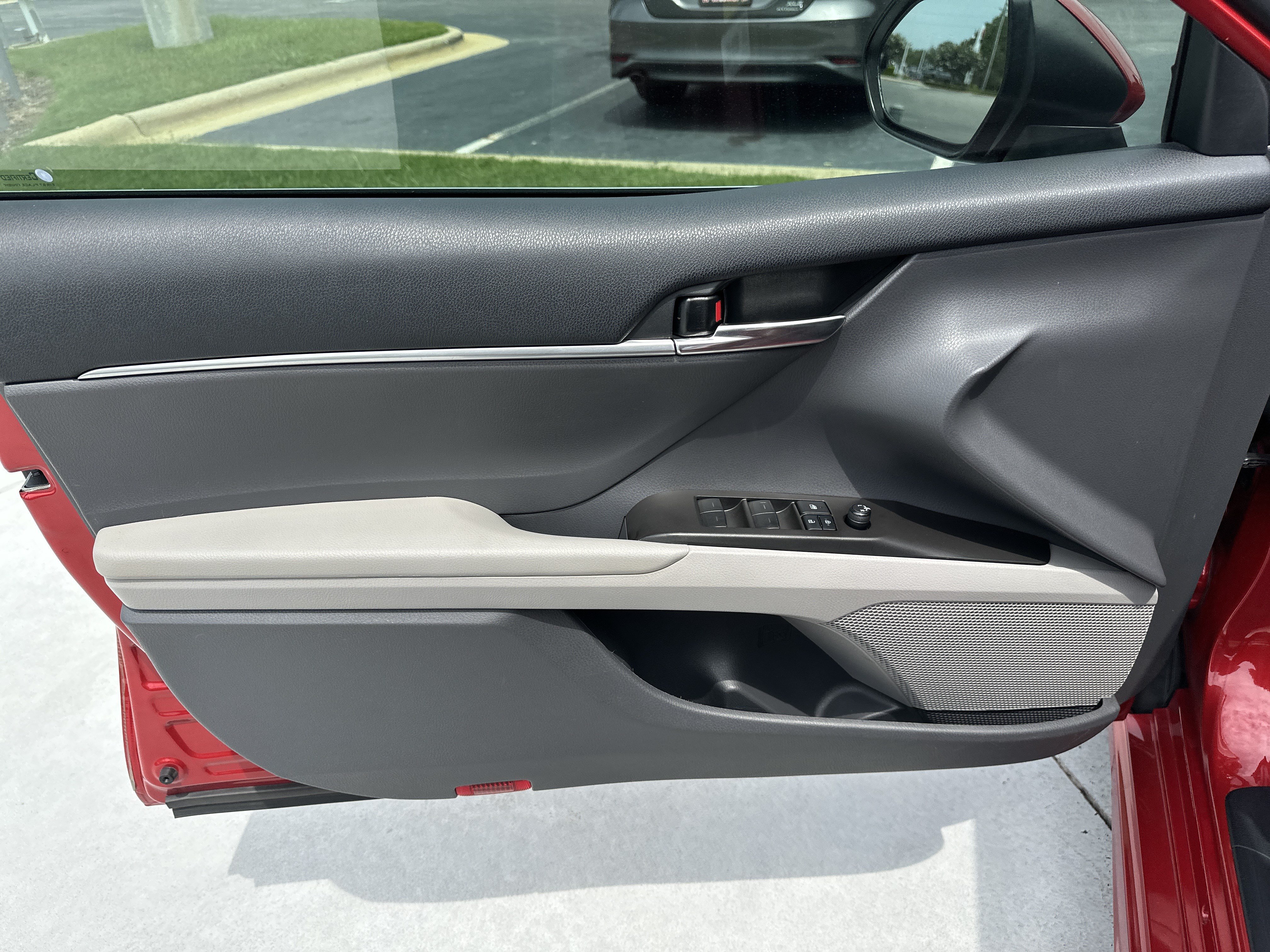 Certified 2022 Toyota Camry SE FWD image 14