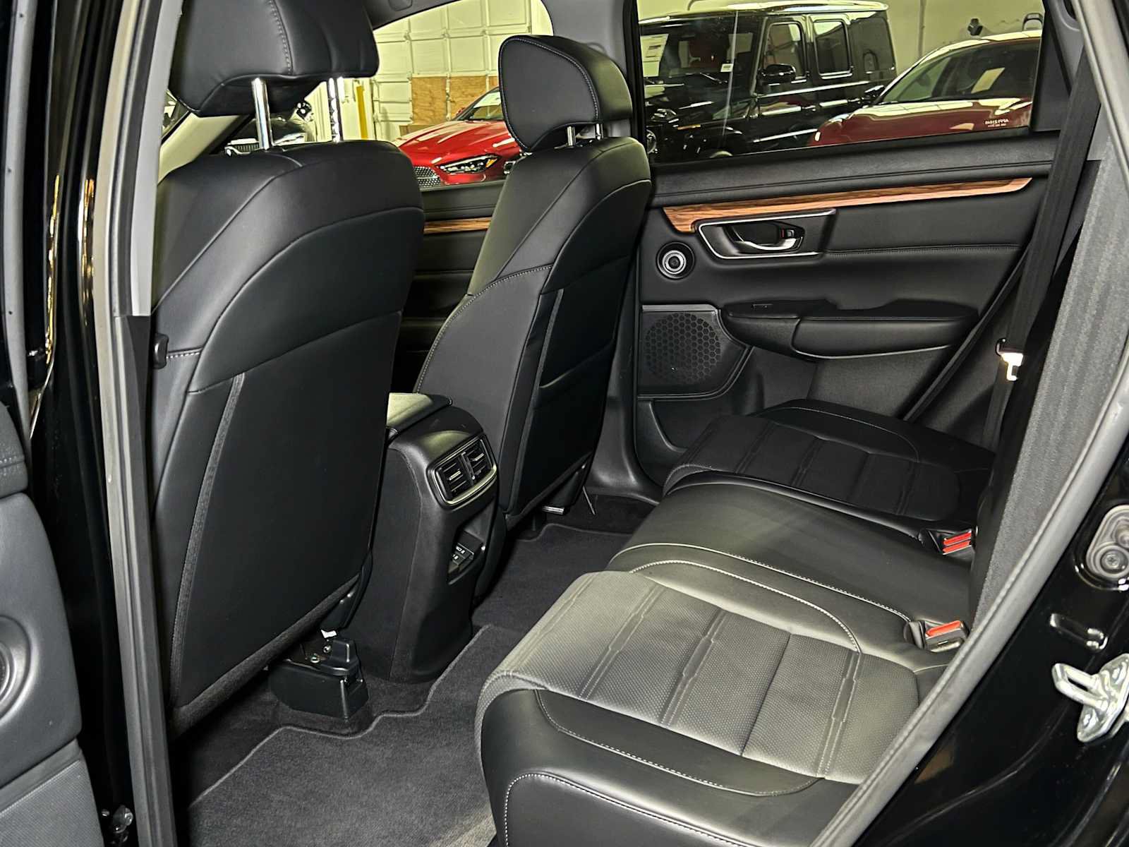 Used 2017 Honda CR-V Touring image 19