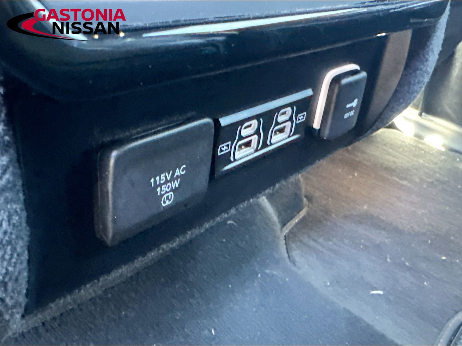 Used 2024 Jeep Wagoneer L Series II RWD image 34