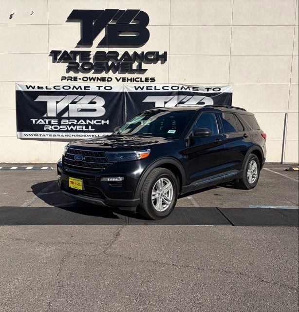 Used 2023 Ford Explorer XLT w/ Equipment Group 202A image 3