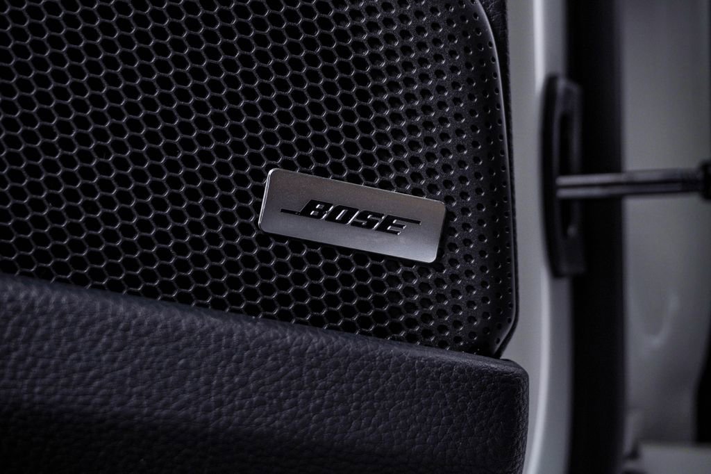 Certified 2025 Porsche Panamera 4 AWD/4WD image 27