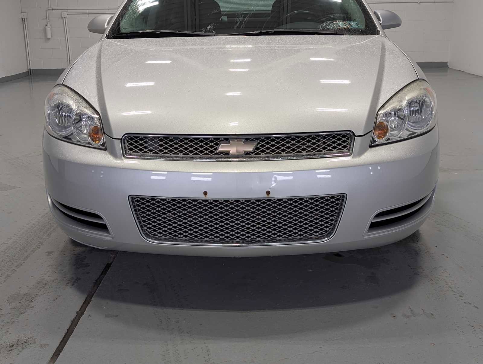 Used 2014 Chevrolet Impala LT image 2
