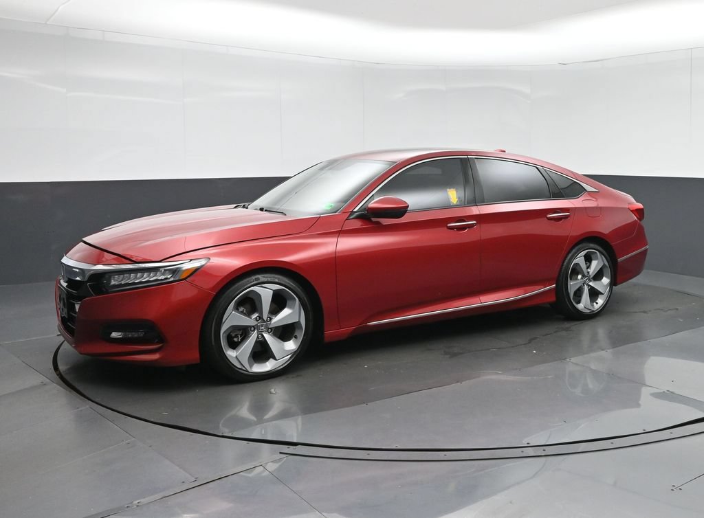 Used 2018 Honda Accord Touring image 3