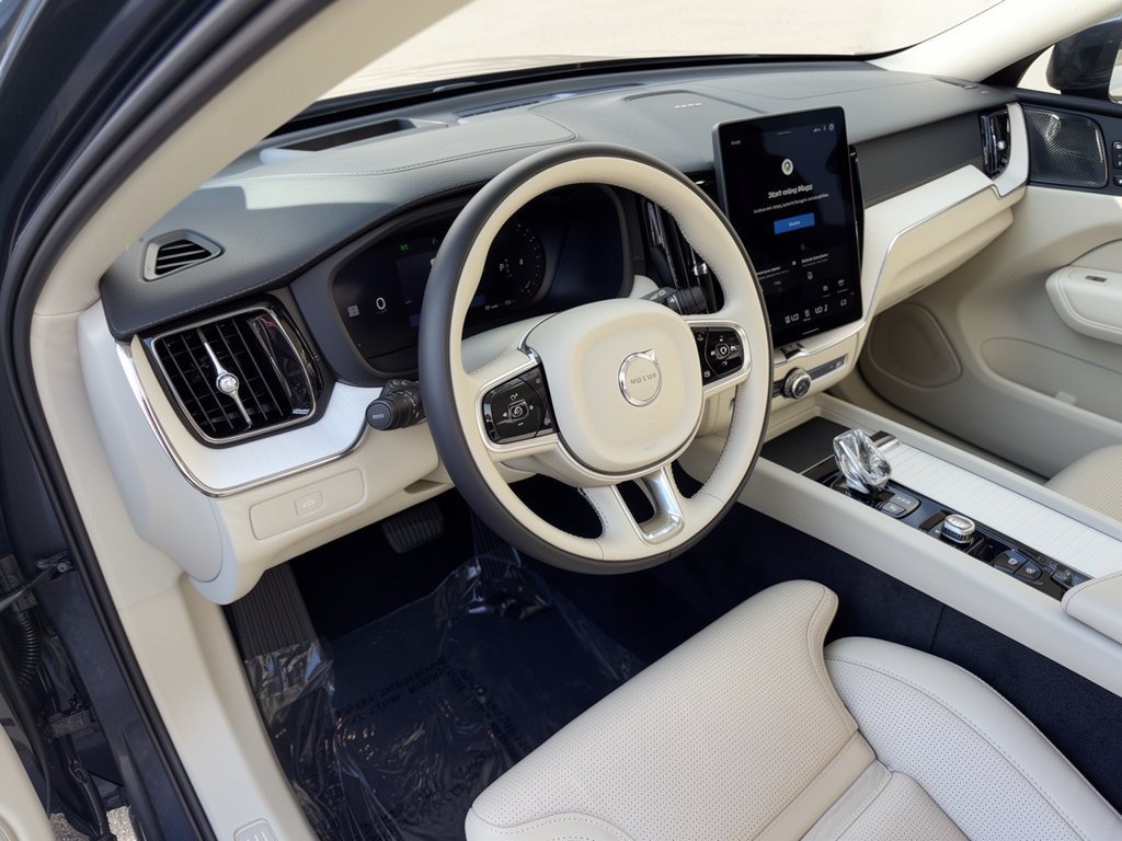 Used 2026 Volvo XC60 B5 Ultra AWD/4WD image 4